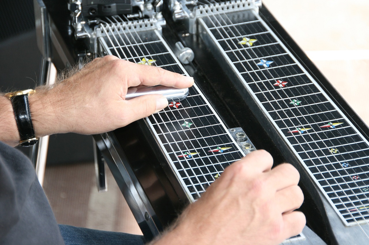 16-Year-Old Pedal Steel Noah’s Debut EP ‘Texas Madness’ Will be a Family Affair Featuring His Brother and Dad